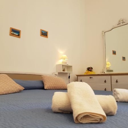 Bed and Breakfast Casa Di Giu Порто-Торрес Экстерьер фото