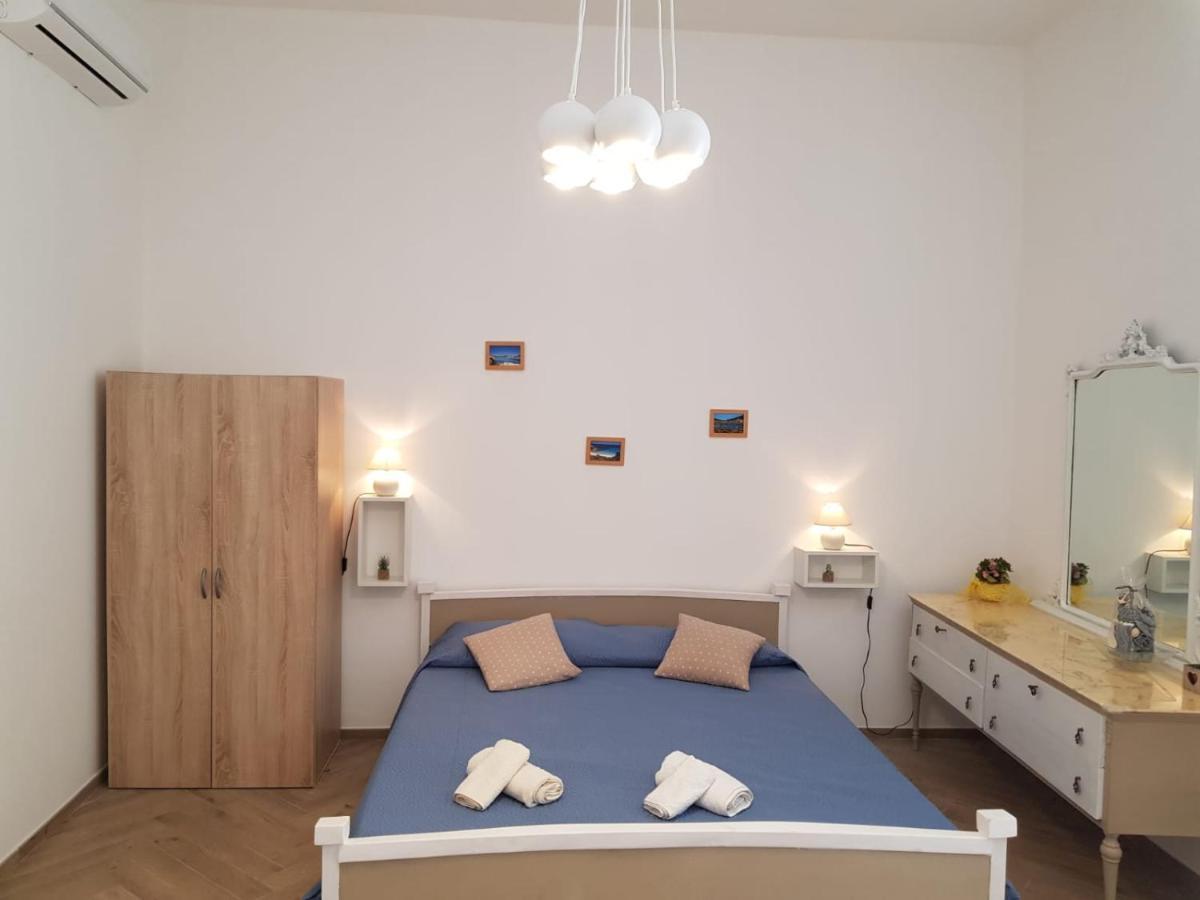 Bed and Breakfast Casa Di Giu Порто-Торрес Экстерьер фото